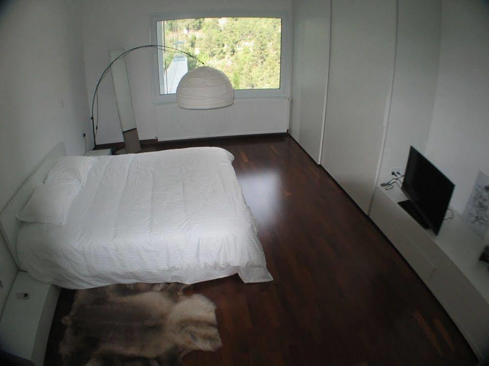 Lioness Fountain Villa Kannavia ภายนอก รูปภาพ